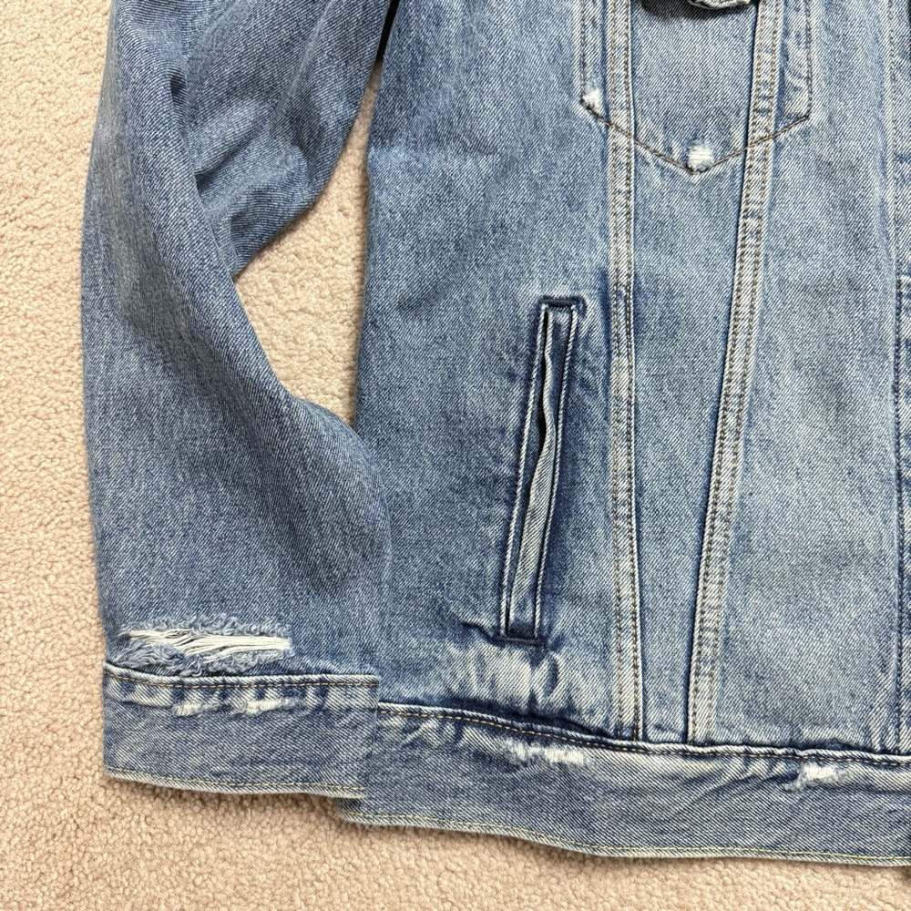 Levi's Men's Blue Distressed Denim Jacket - Picture 2 of 6